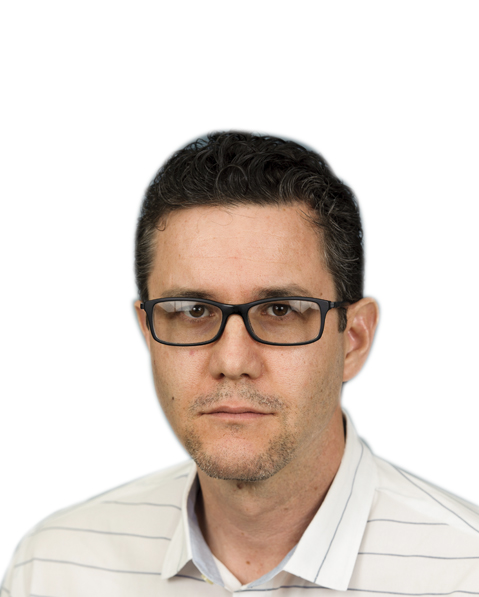 Dr. Adalberto Loyola Sánchez